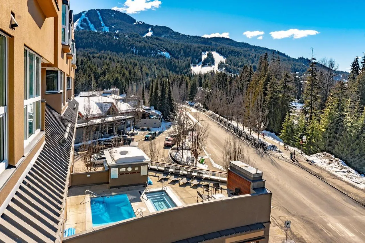 Le Chamois 504 - Upper Village Whistler 0*,