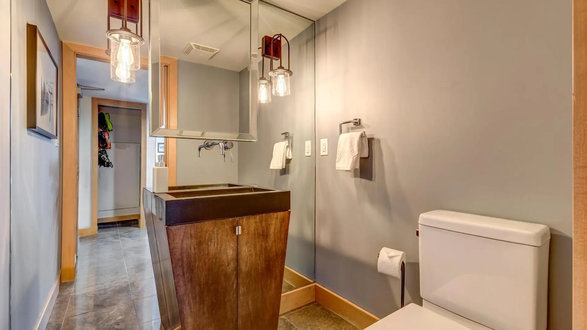 Le Chamois 504 - Upper Village Whistler
